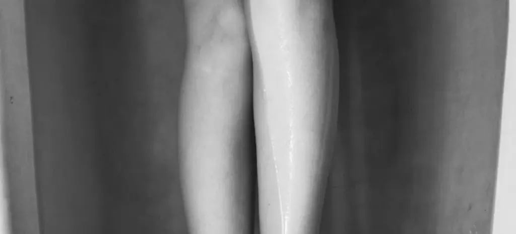 Stop Ruining Your Favorite Things: The Hot Tub Jewelry & Contact Lens Guide